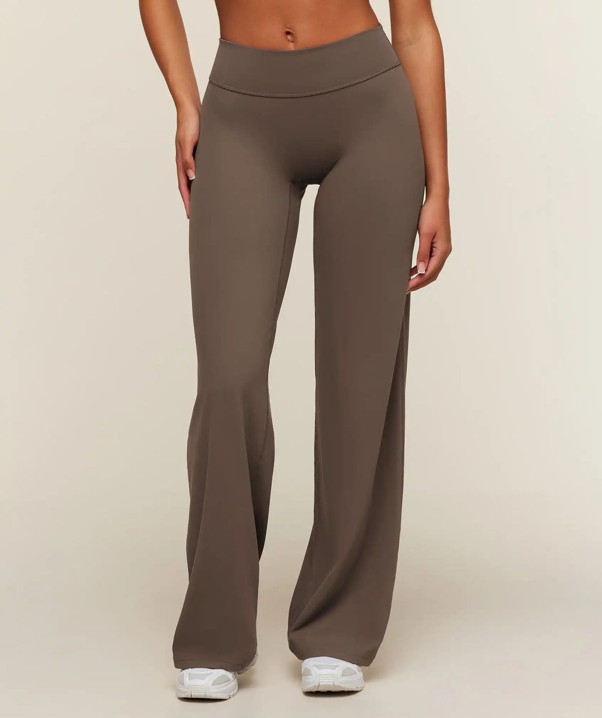 SoftSense™ Mid-Rise Straight Leg Leggings