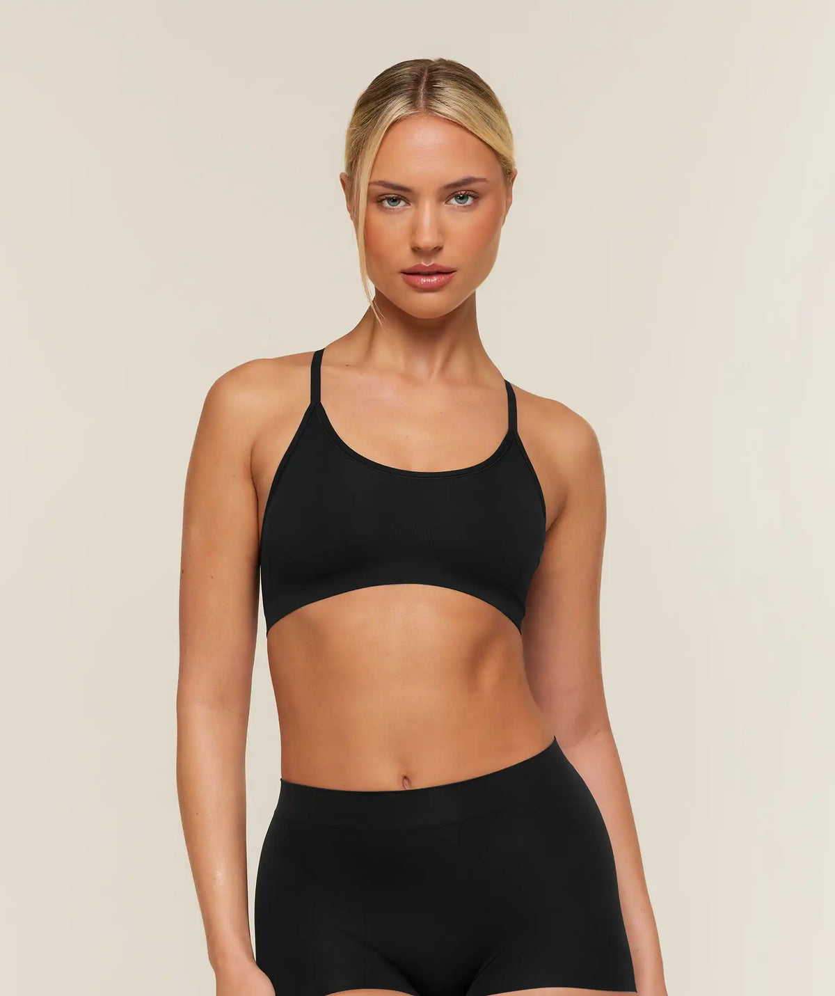 FeatherForm™ Scoopneck Bralette