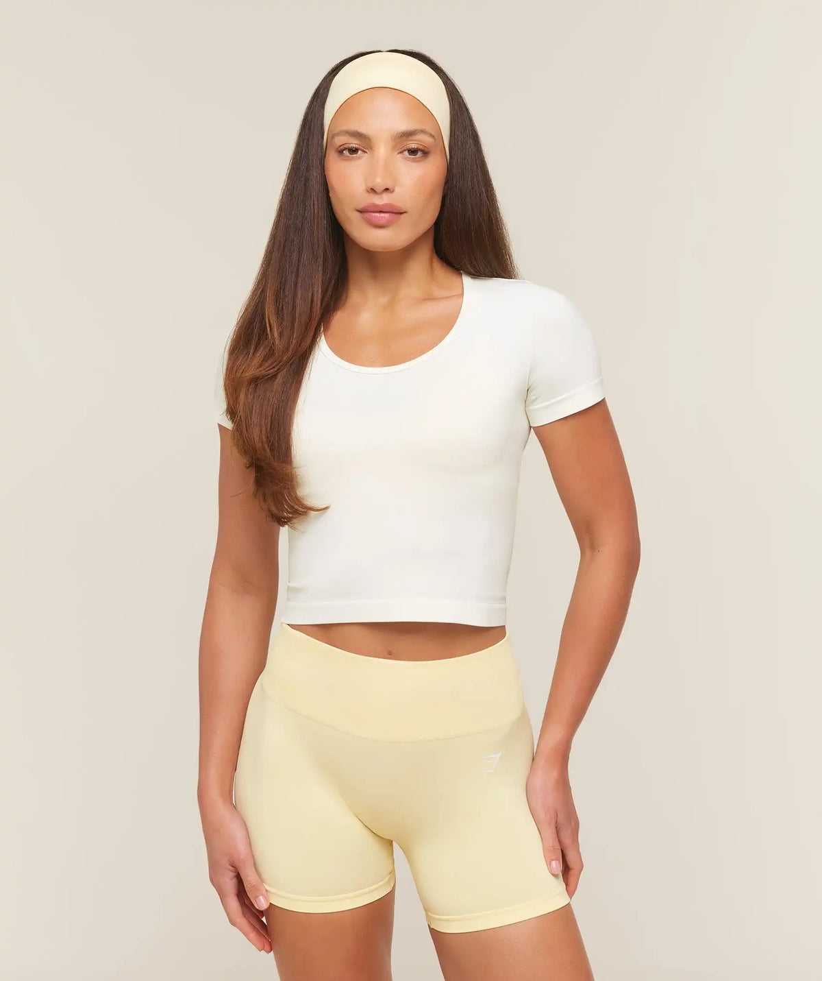 Everyday Seamless Tight Fit Crew Neck Tee