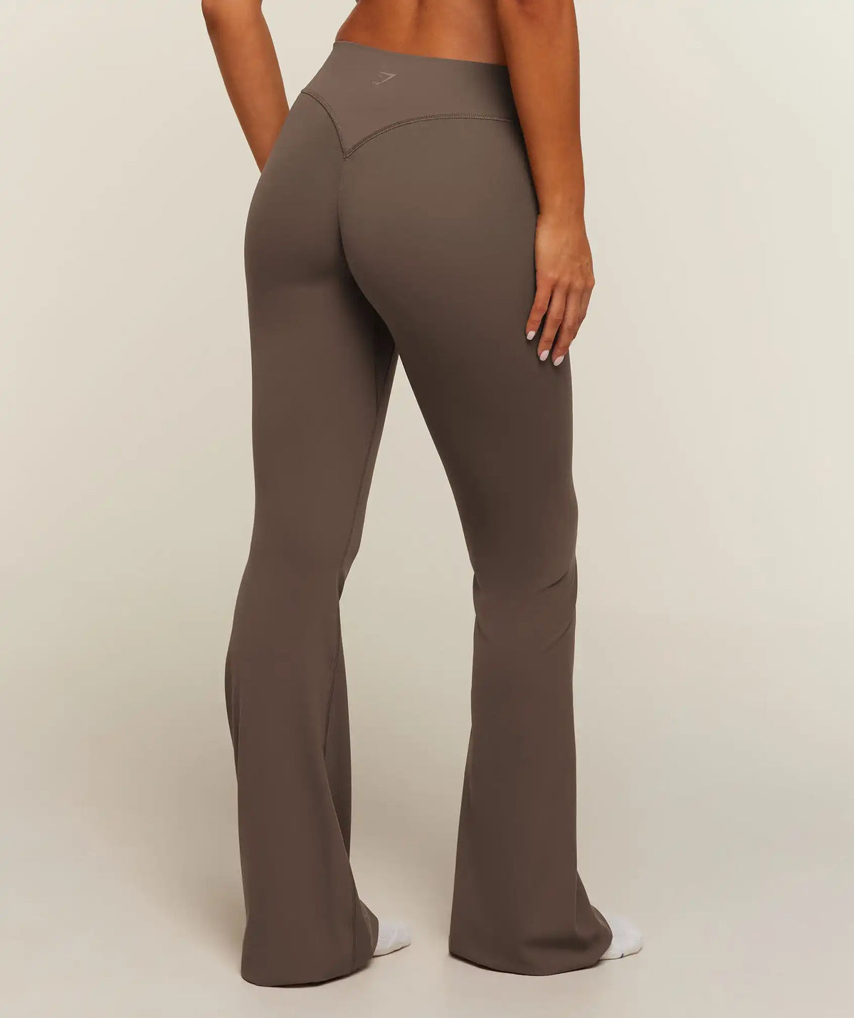 SoftSense™ Mid-Rise Flared Leggings