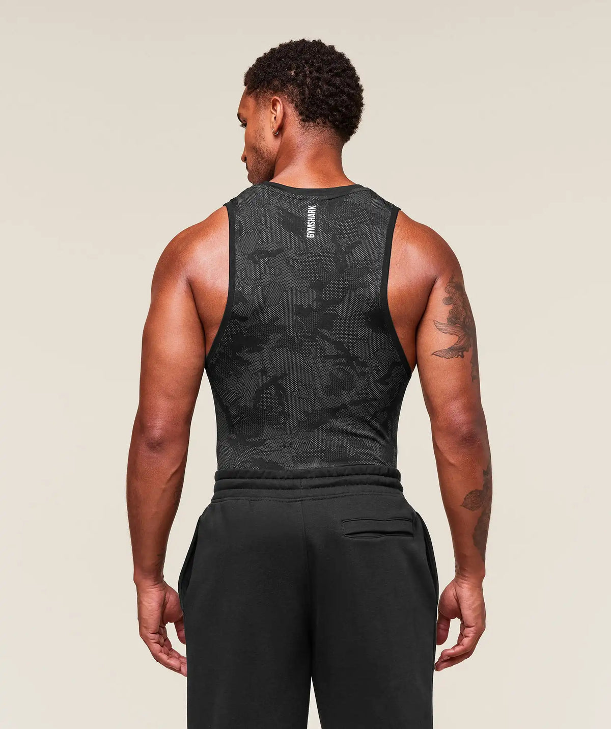 Geo Seamless Tank
