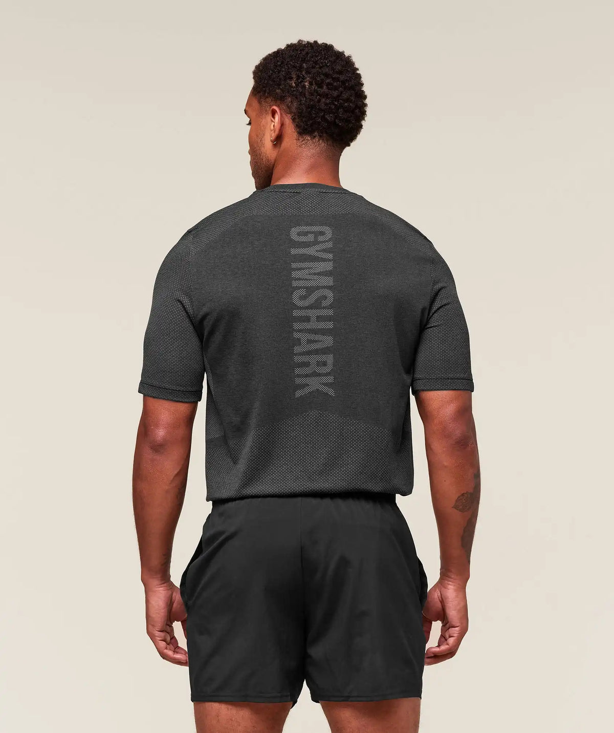 Lightweight Seamless T-Shirt