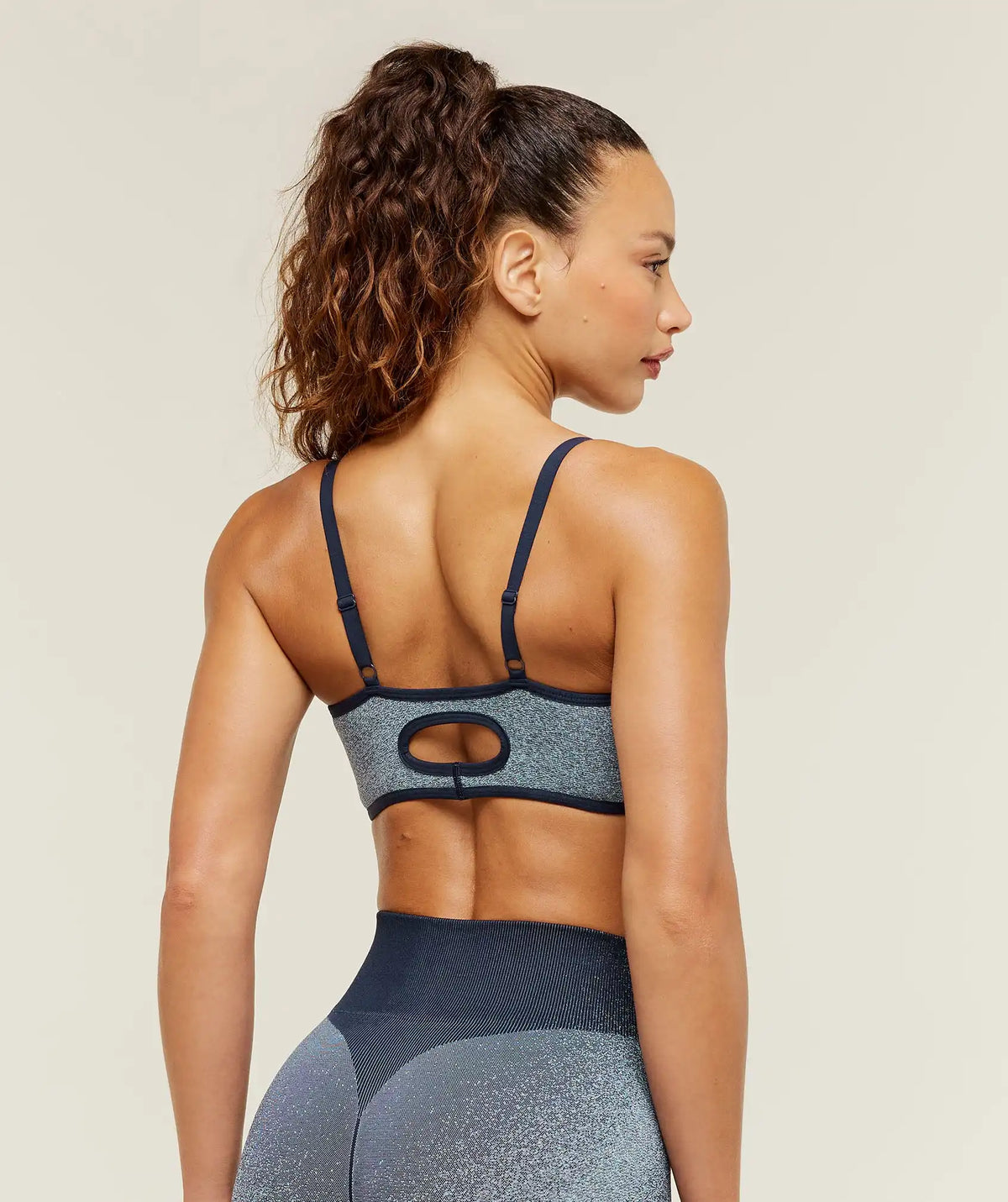 Blush Seamless Light Support Sports Bra
