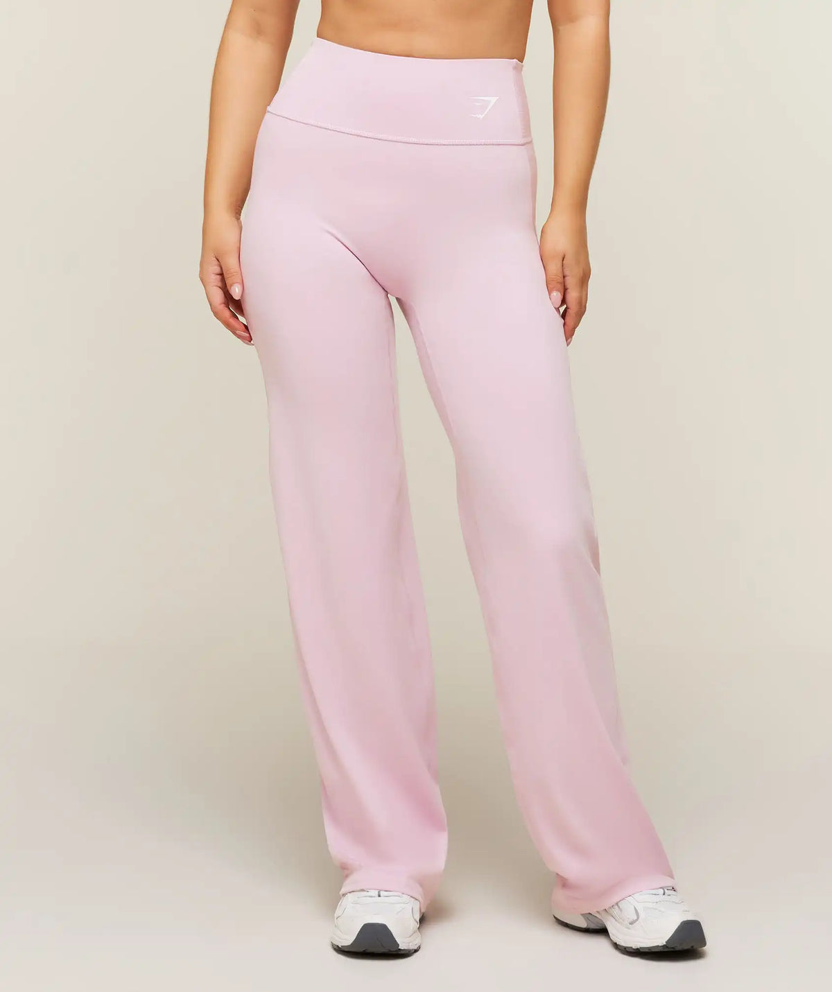 Training Straight Leg Short Leggings