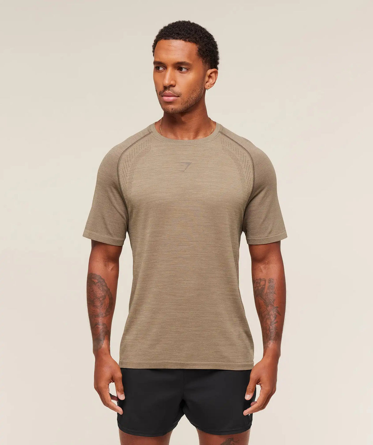 Versatile Seamless T-Shirt