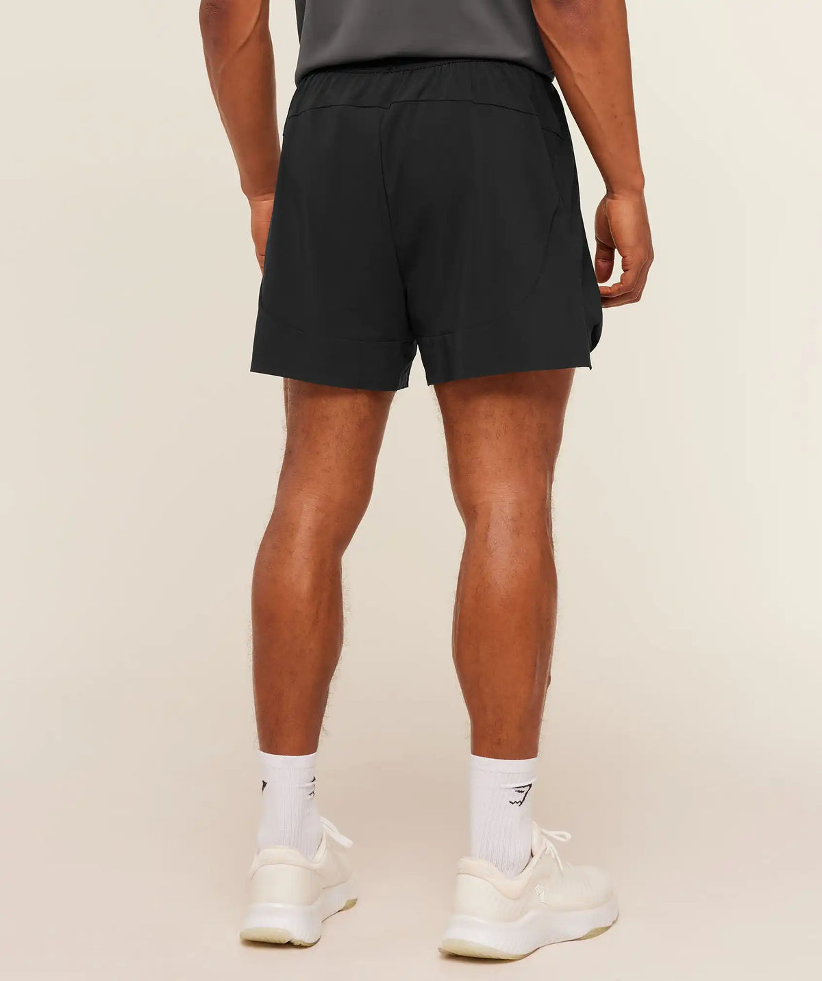 Evolve 5" Short